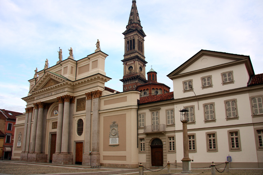 Duomo di Alessandria - Wikipedia