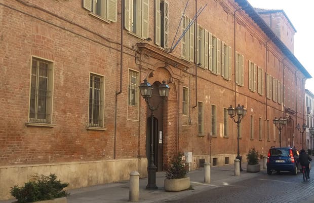Palazzo Guasco a Alessandria: 2 opinioni e 4 foto