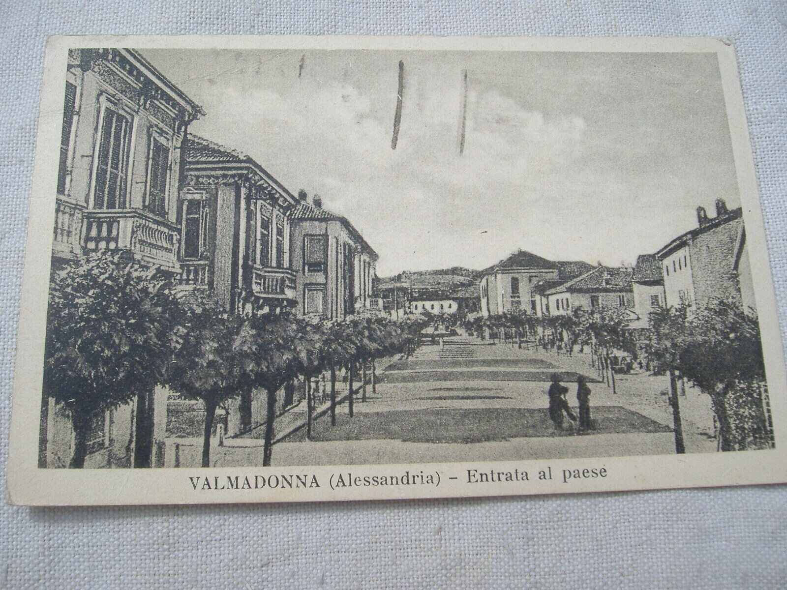 CARTOLINA DI VALMADONNA-ALESSANDRIA, ANIMATA, ENTRATA AL PAESE, VIAGGIATA 1950 | eBay