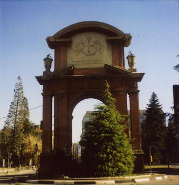 Arco di trionfo (Alessandria) - Wikipedia